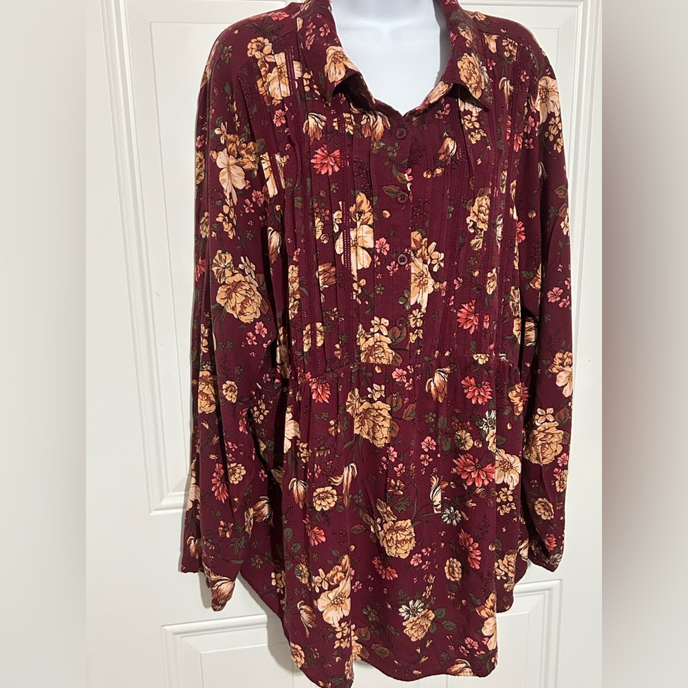 Torrid Red Pleated Notched Collar Blouse